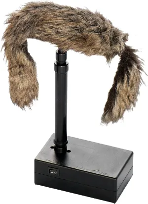 Lucky Duck Lil' Critter Quiver Lure for Coyote, Bobcat, Predator Hunting Decoy