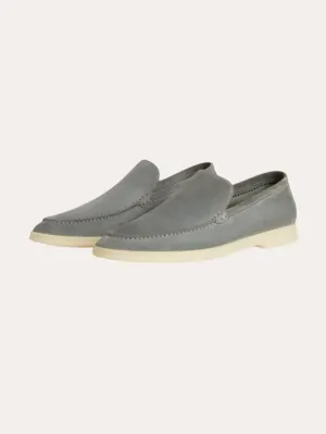 Refined Suede Loafers – Grey