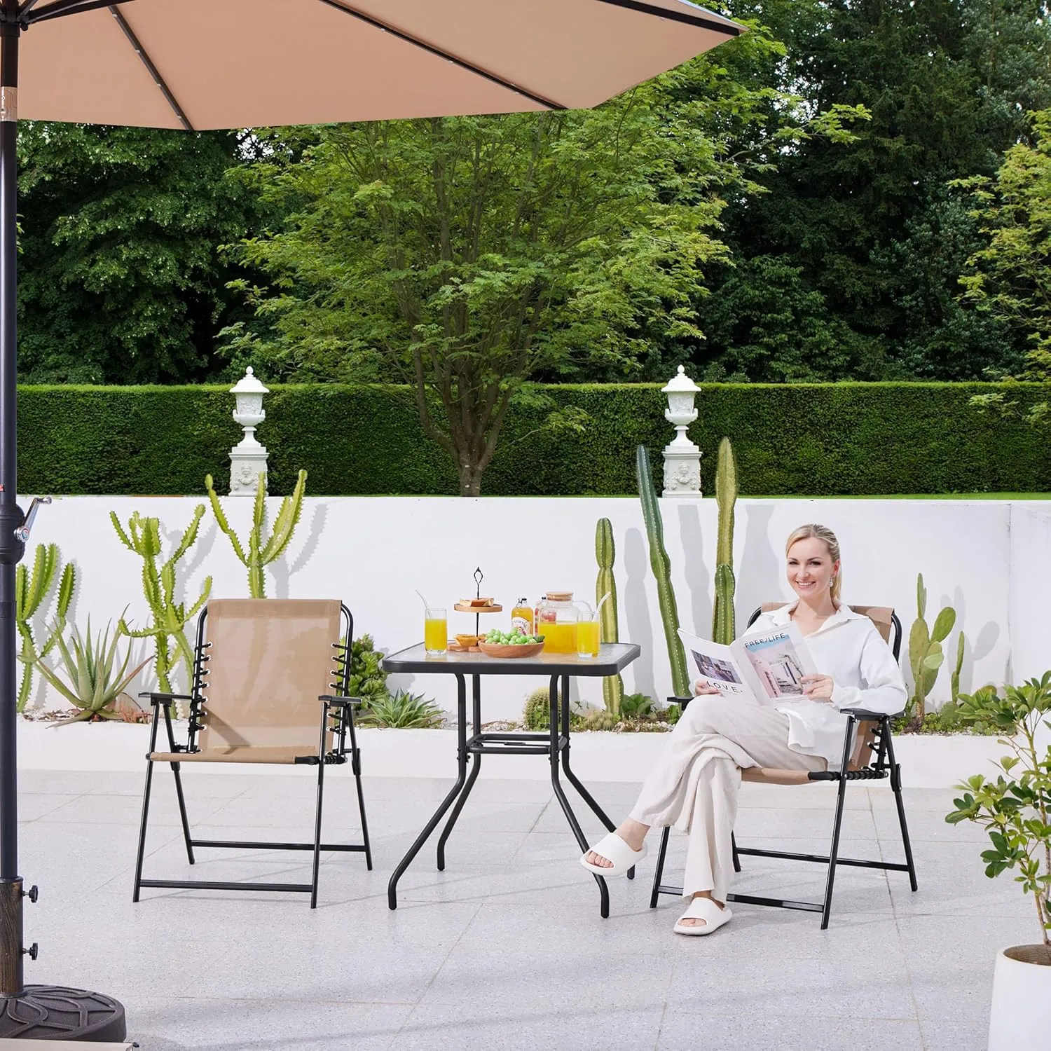 Yaheetech Patio Dining Chairs Set of 2 with Armrests and Backrests, Outdoor Texteline Folding Chairs All Weather for Garden, Lawn, Porch and Backyard, Beige